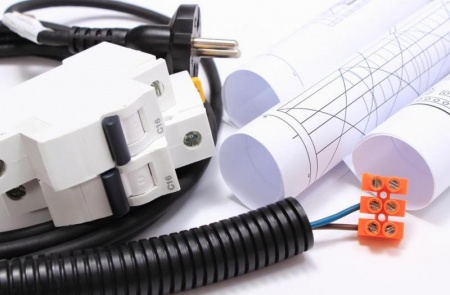 Pourquoi et comment assurer la conformit&eacute; &eacute;lectrique de votre habitat ?