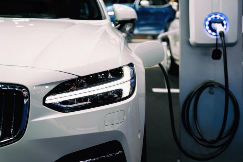 Borne de recharge &eacute;lectrique, les crit&egrave;res pour bien choisir